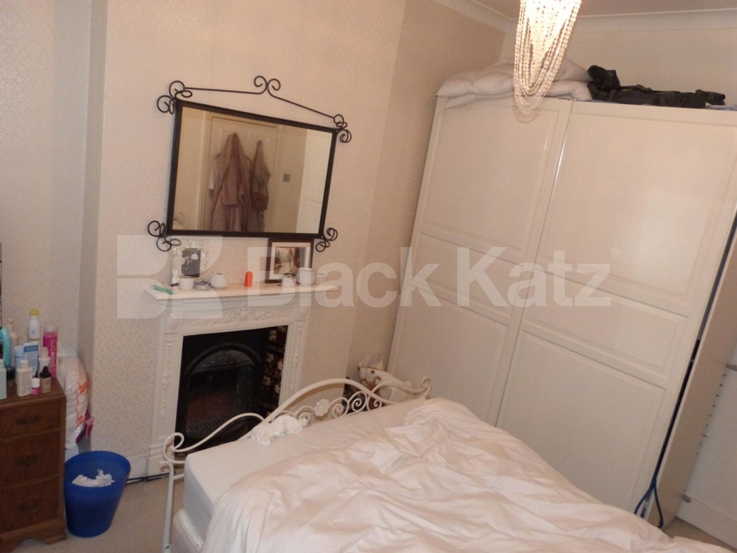 			New Instruction, 1 Bedroom, 1 bath, 1 reception Flat			 High Street, Hornsey