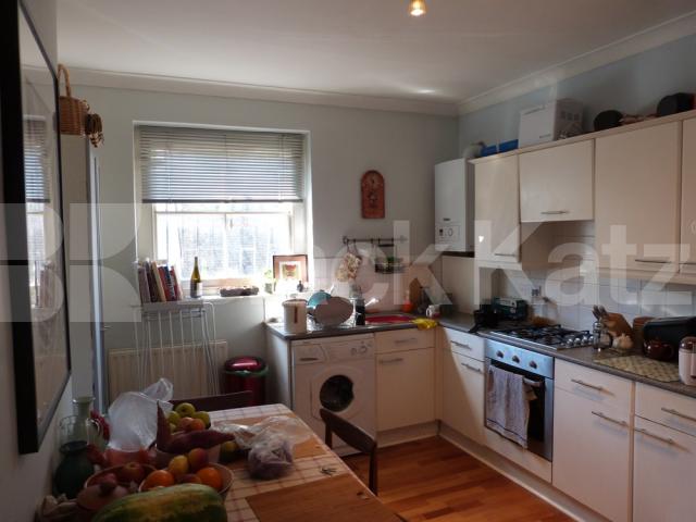 			New Instruction, 1 Bedroom, 1 bath, 1 reception Flat			 High Street, Hornsey