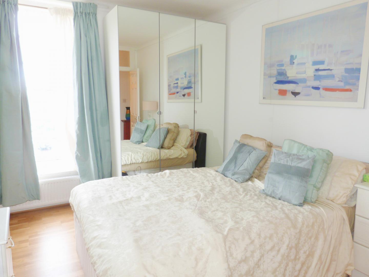 			LET, 2 Bedroom, 1 bath, 1 reception Apartment			 Dudley Court, Finchley Road, Hampstead Garden Suburb