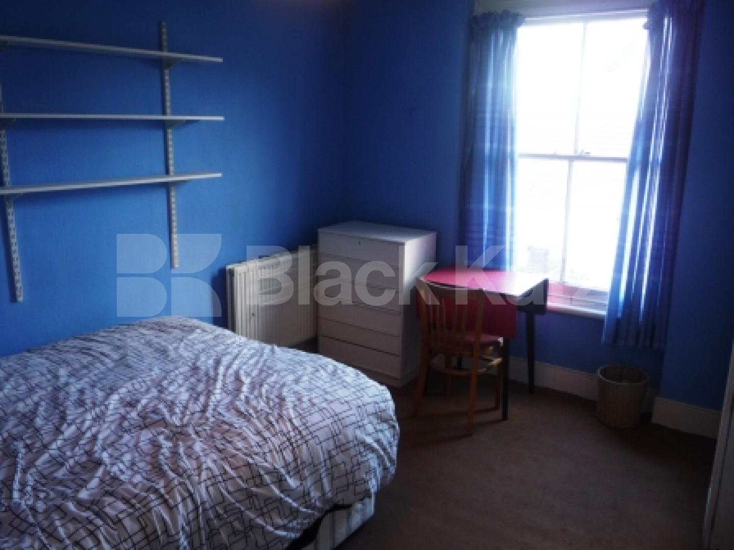 			4 Bedroom, 1 bath, 1 reception House			 Courcy Road, TURNPIKE LANE