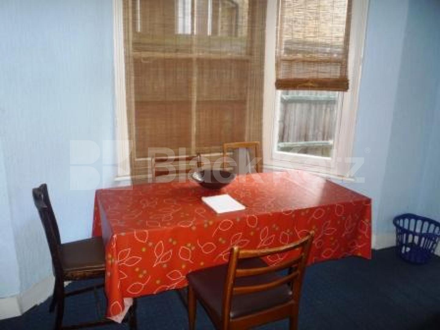 			4 Bedroom, 1 bath, 1 reception House			 Courcy Road, TURNPIKE LANE