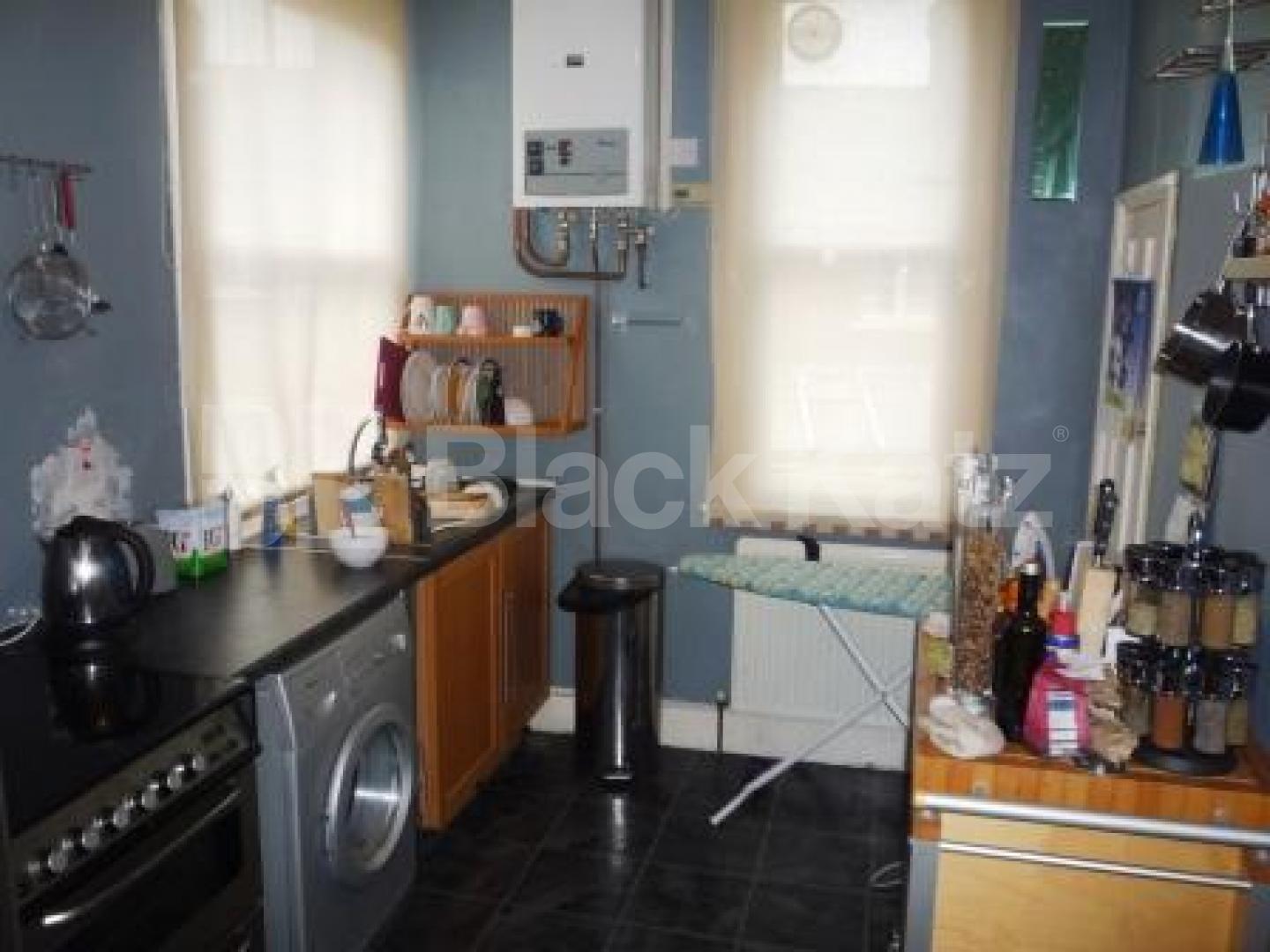 			1 Bedroom, 1 bath, 1 reception Flat			 Baden Road, CROUCH END N8