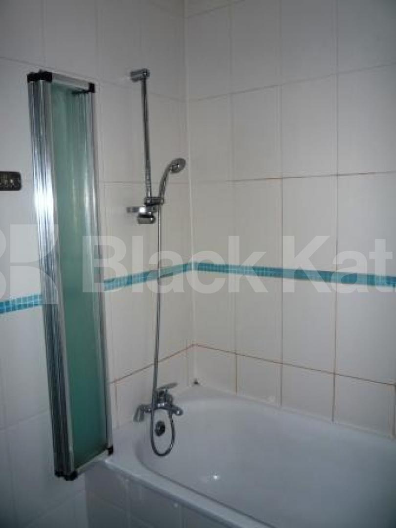 			2 Bedroom, 1 bath, 1 reception Flat			 Linzee Road, CROUCH END