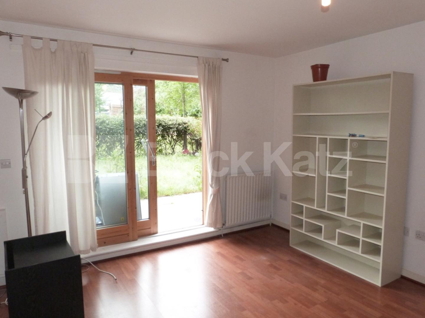 			1 Bedroom, 1 bath, 1 reception Ground Floor Flat			 West Point, Hornsey/Turnpike Lane