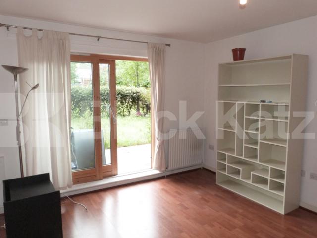 			1 Bedroom, 1 bath, 1 reception Ground Floor Flat			 West Point, Hornsey/Turnpike Lane