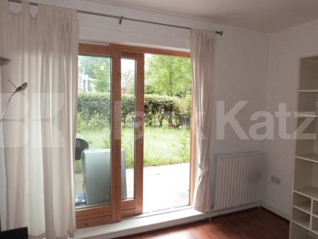 			1 Bedroom, 1 bath, 1 reception Ground Floor Flat			 West Point, Hornsey/Turnpike Lane