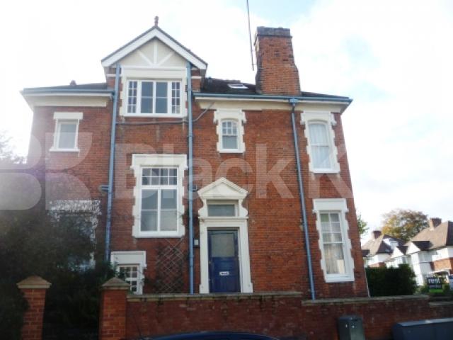 			LET!, 2 Bedroom, 1 bath, 1 reception Flat			 Wolseley Road, CROUCH END