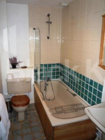 			2 Bedroom, 1 bath, 1 reception Flat			 Crouch Hill, CROUCH END