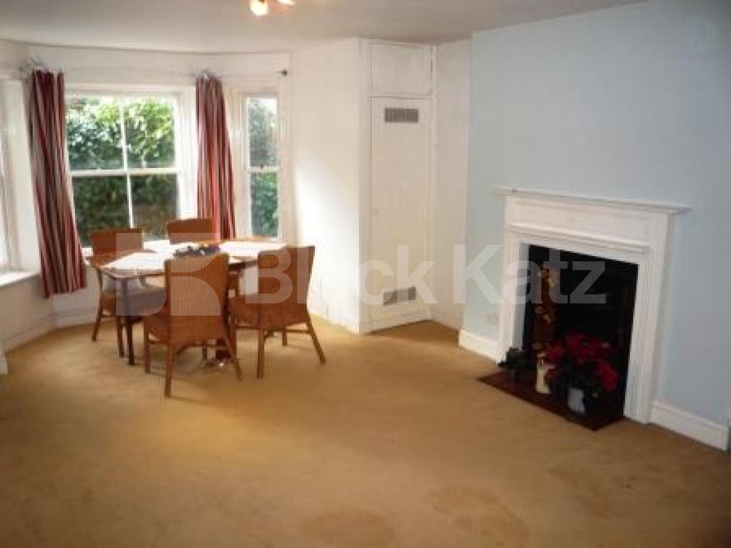 			2 Bedroom, 1 bath, 1 reception Flat			 Crouch Hill, CROUCH END