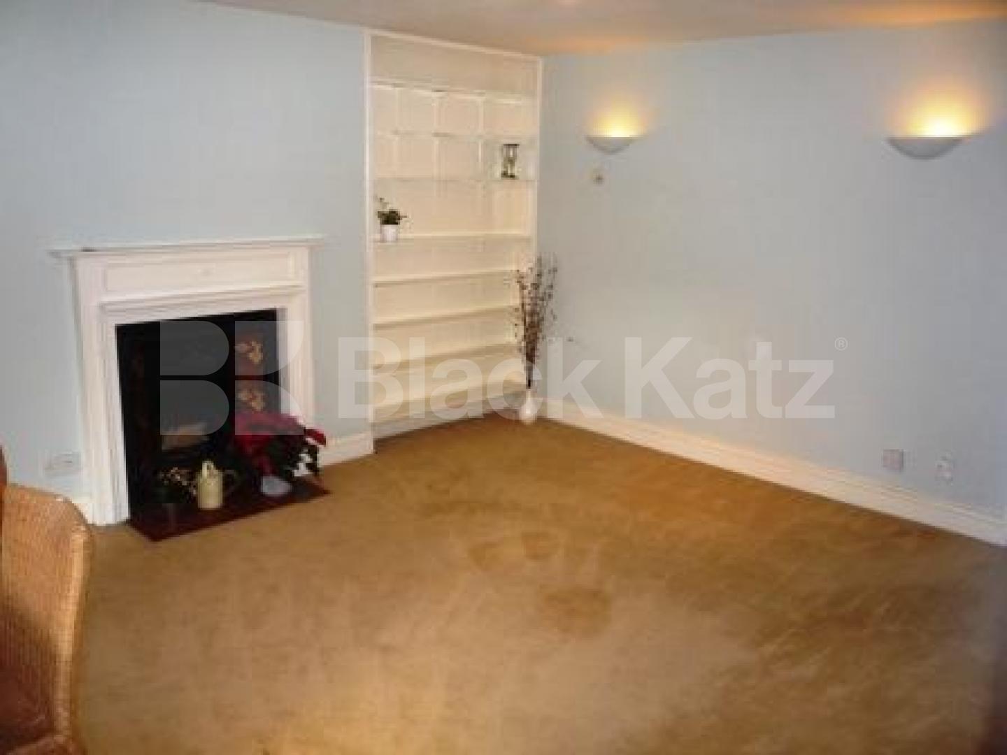 			2 Bedroom, 1 bath, 1 reception Flat			 Crouch Hill, CROUCH END
