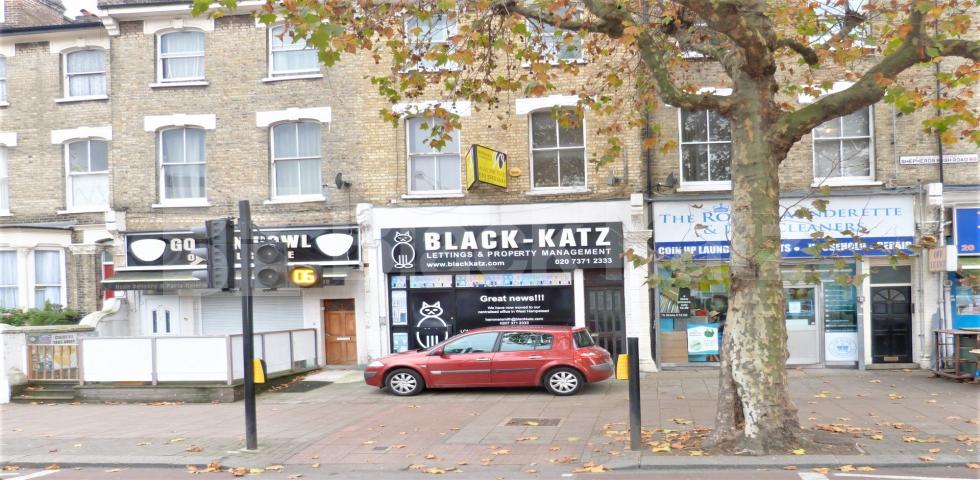 			2 Bedroom, 1 bath, 1 reception Flat			 Shepherds Bush Road, Shepherds Bush