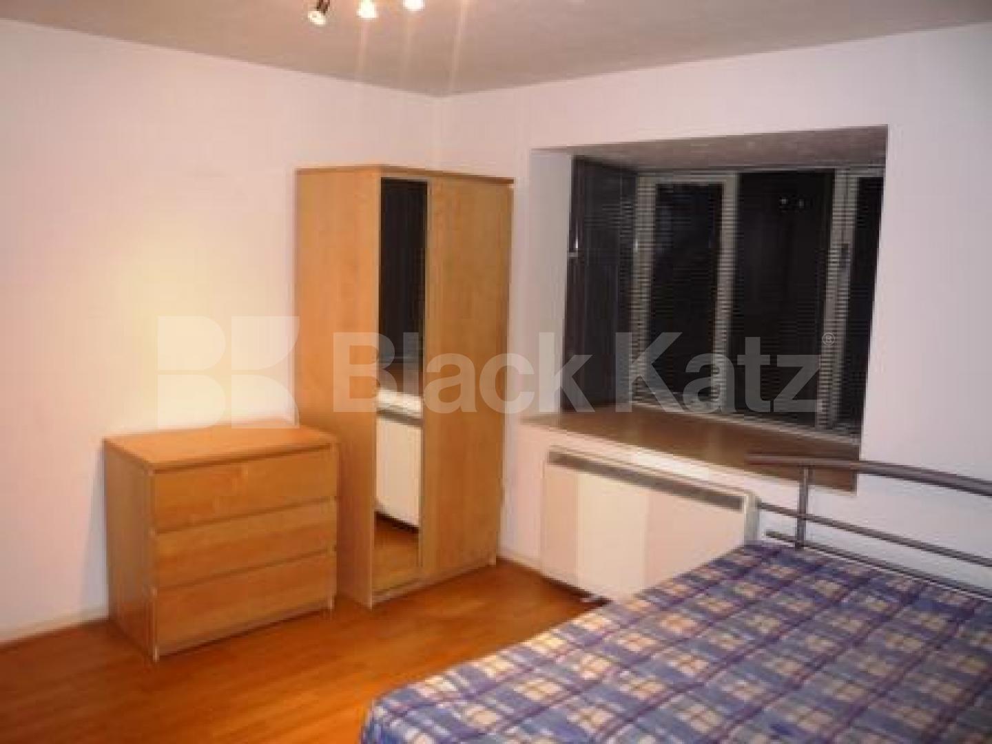 			INCLUSIVE OF COUNCIL TAX!, Studio Apartment, 1 bath, 1 reception Studio			 Greenway Close, FRIERN BARNET