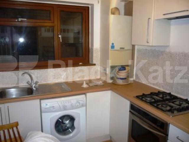 			1 Bedroom, 1 bath, 1 reception Flat			 Palmerston Road, BOWES PARK