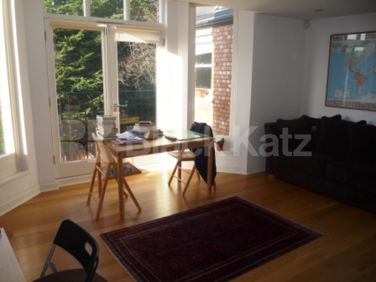 			2 Bedroom, 1 bath, 1 reception Flat			 Hillfield Avenue, CROUCH END