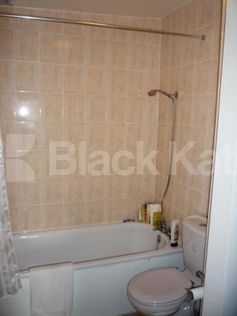 			LET, 1 Bedroom, 1 bath, 1 reception Flat			 Park Road, CROUCH END