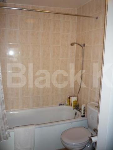 			LET, 1 Bedroom, 1 bath, 1 reception Flat			 Park Road, CROUCH END