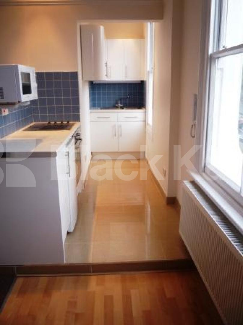 			1 Bedroom, 1 bath, 1 reception Flat			 Highgate West Hill, HIGHGATE