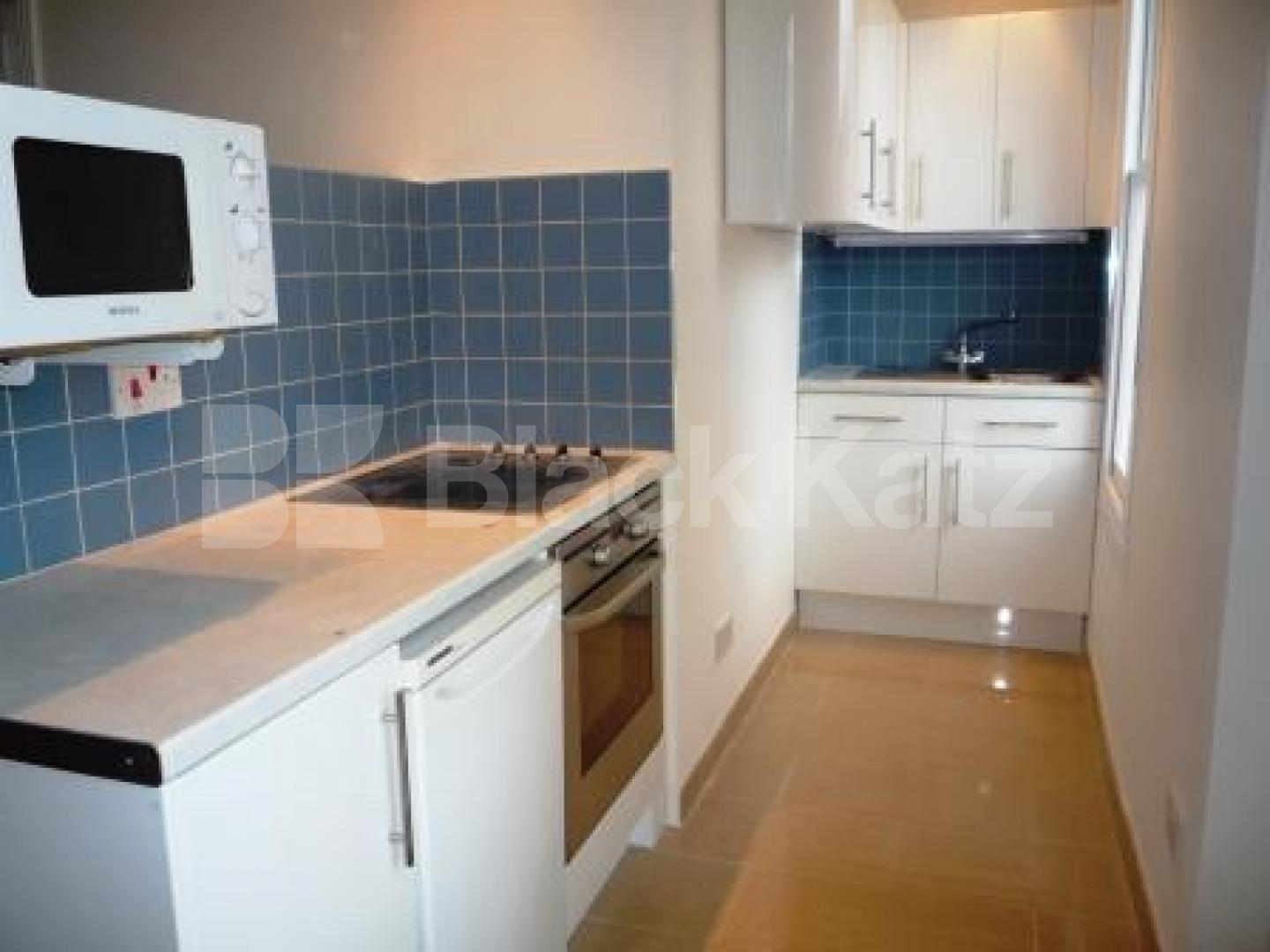 			1 Bedroom, 1 bath, 1 reception Flat			 Highgate West Hill, HIGHGATE