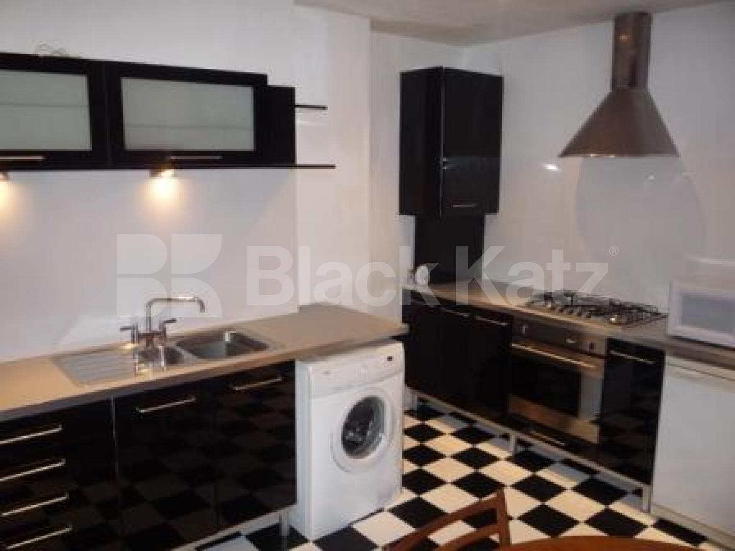 			2 Bedroom, 1 bath, 1 reception Flat			 Bedford Road, ALEXANDRA PALACE
