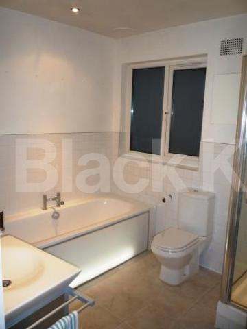 			2 Bedroom, 1 bath, 1 reception Flat			 Bedford Road, ALEXANDRA PALACE