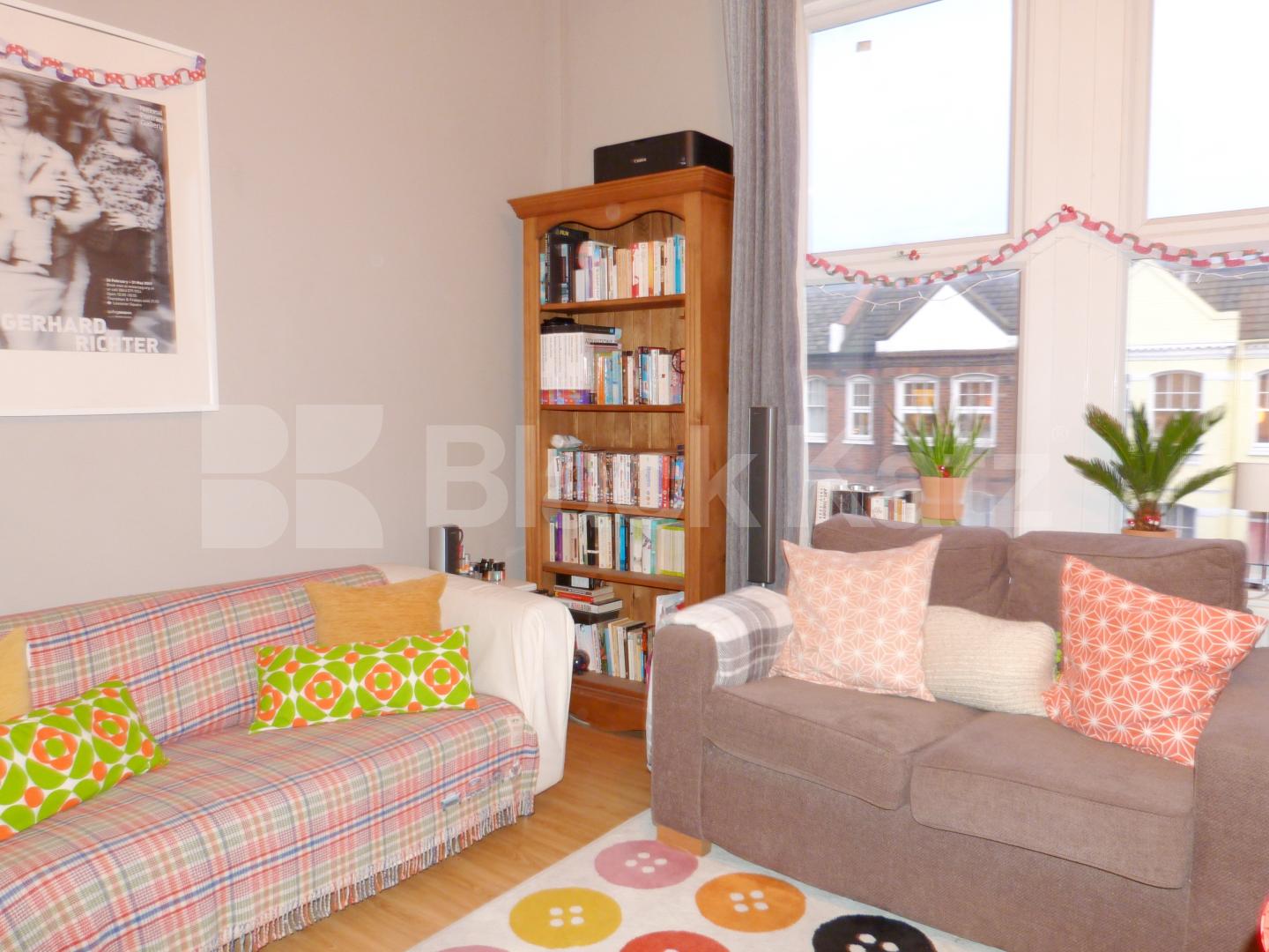 			NEW INSTRUCTION, 2 Bedroom, 1 bath, 1 reception Flat			 Wandsworth Bridge Road, PARSONS GREEN