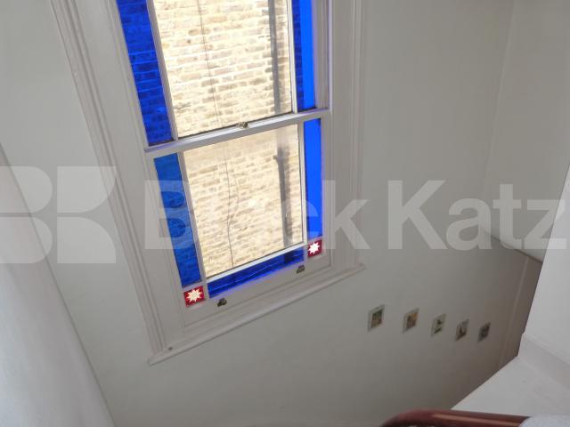 			2 Bedroom, 1 bath, 1 reception Flat			 Ferme Park Road, CROUCH END