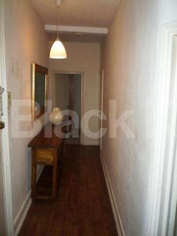 			3 Bedroom, 1 bath, 1 reception Flat			 Middle Lane, CROUCH END