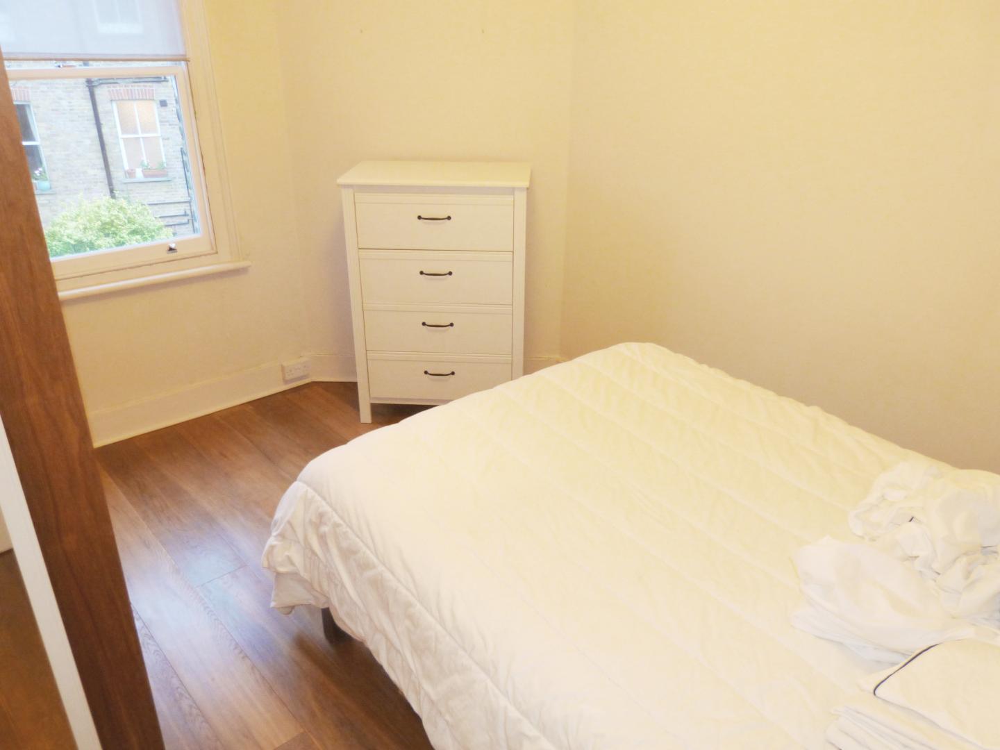 			NEW INSTRUCTION, 3 Bedroom, 1 bath, 1 reception Flat			 Essendine Road, MAIDA VALE