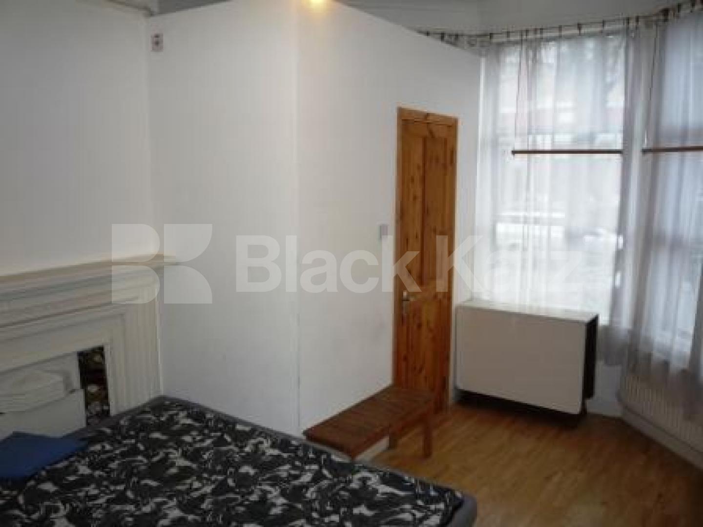 			Inclusive of all bills!, Studio Apartment, 1 bath, 1 reception Flat			 Rathcoole Avenue, CROUCH END N8