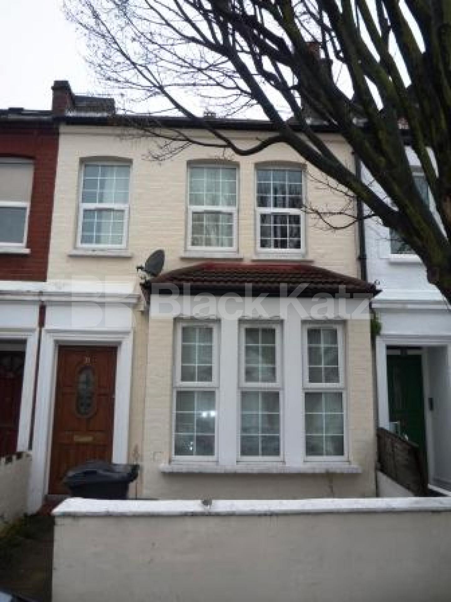 			3 Bedroom, 1 bath, 1 reception House			 Burghley Road, CROUCH END BORDERS N8 N8