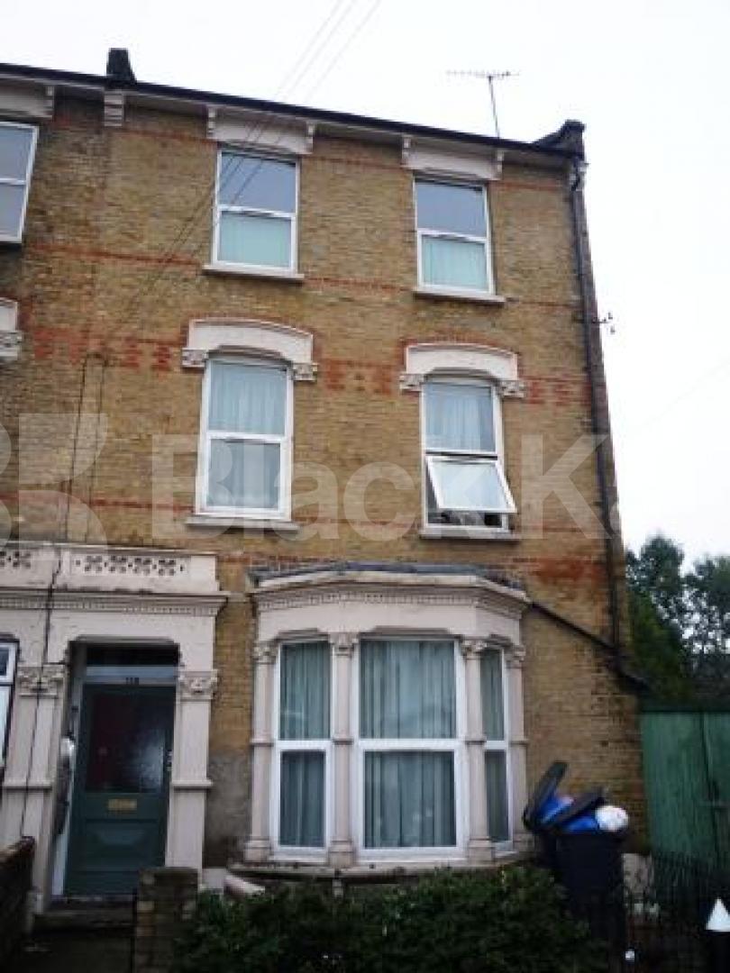 			1 Bedroom, 1 bath, 1 reception Flat			 Brampton Park Road, WOOD GREEN
