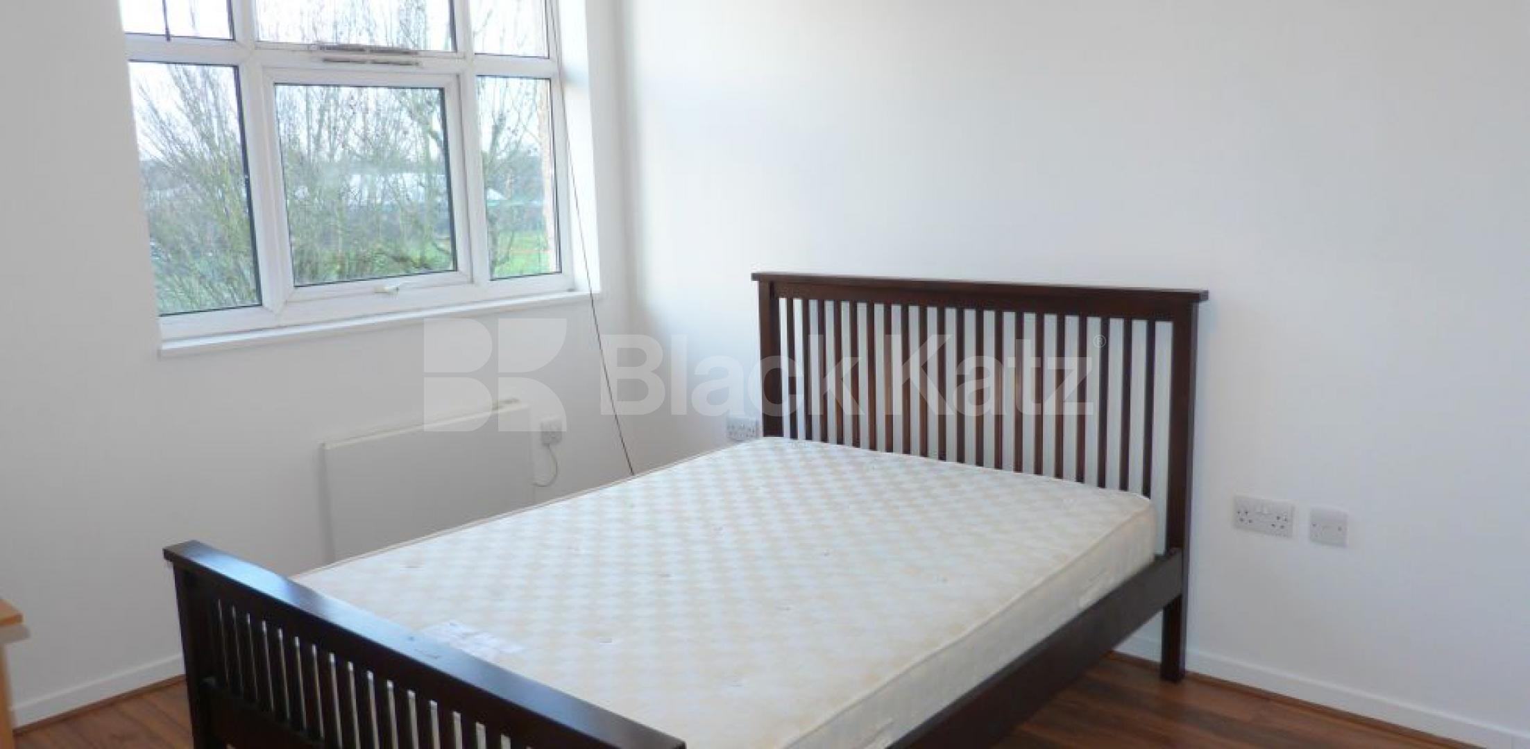 			NEW INSTRUCTION, 1 Bedroom, 1 bath, 1 reception Flat			 Bromyard House, Bromyard Avenue , Acton central