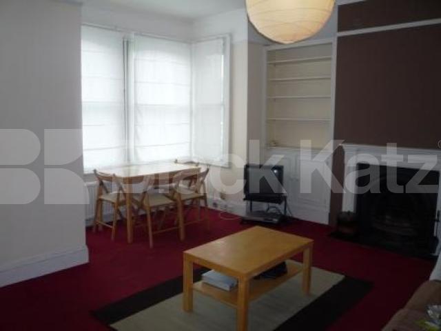 			EXCELLENT 2 DOUBLE BEDROM PROPERTY!, 2 Bedroom, 1 bath, 1 reception Flat			 Philip Lane, TURNPIKE LANE