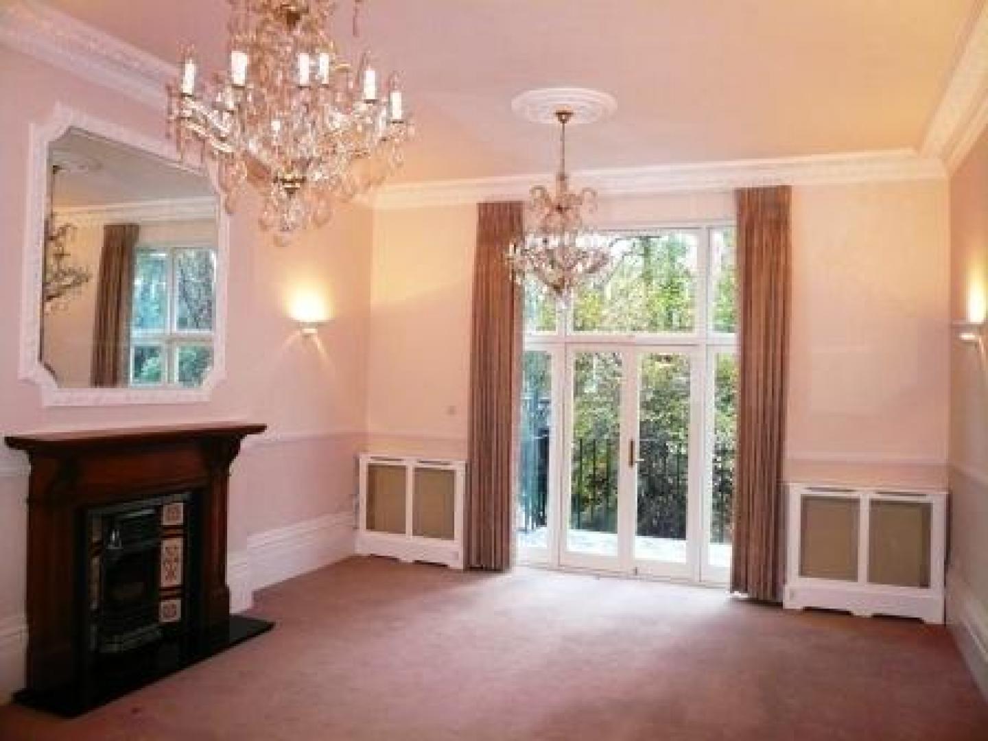			2 Bedroom, 1 bath, 1 reception Flat			 Belsize Park Gardens, BELSIZE PARK