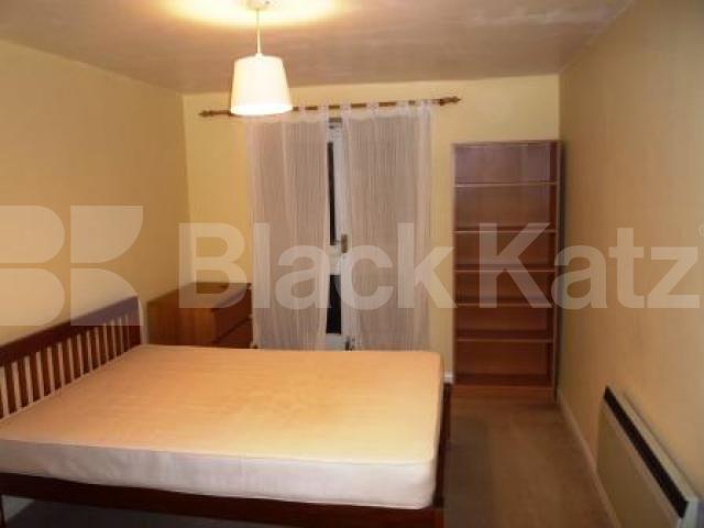 			LET, 1 Bedroom, 1 bath, 1 reception Flat			 Mayfield Road, CROUCH END