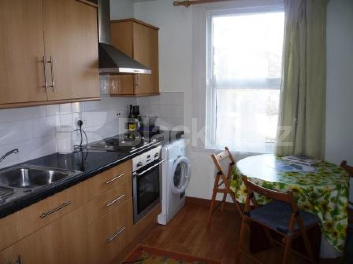 			2 Bedroom, 1 bath, 1 reception Flat			 Lordship Lane, WOOD GREEN