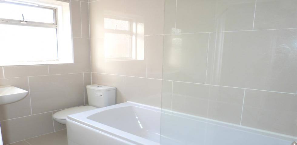 			NEW INSTRUCTION (Six Bedroom House), 6 Bedroom, 1 bath, 1 reception House			 Cambridge Avenue , Kilburn Park 