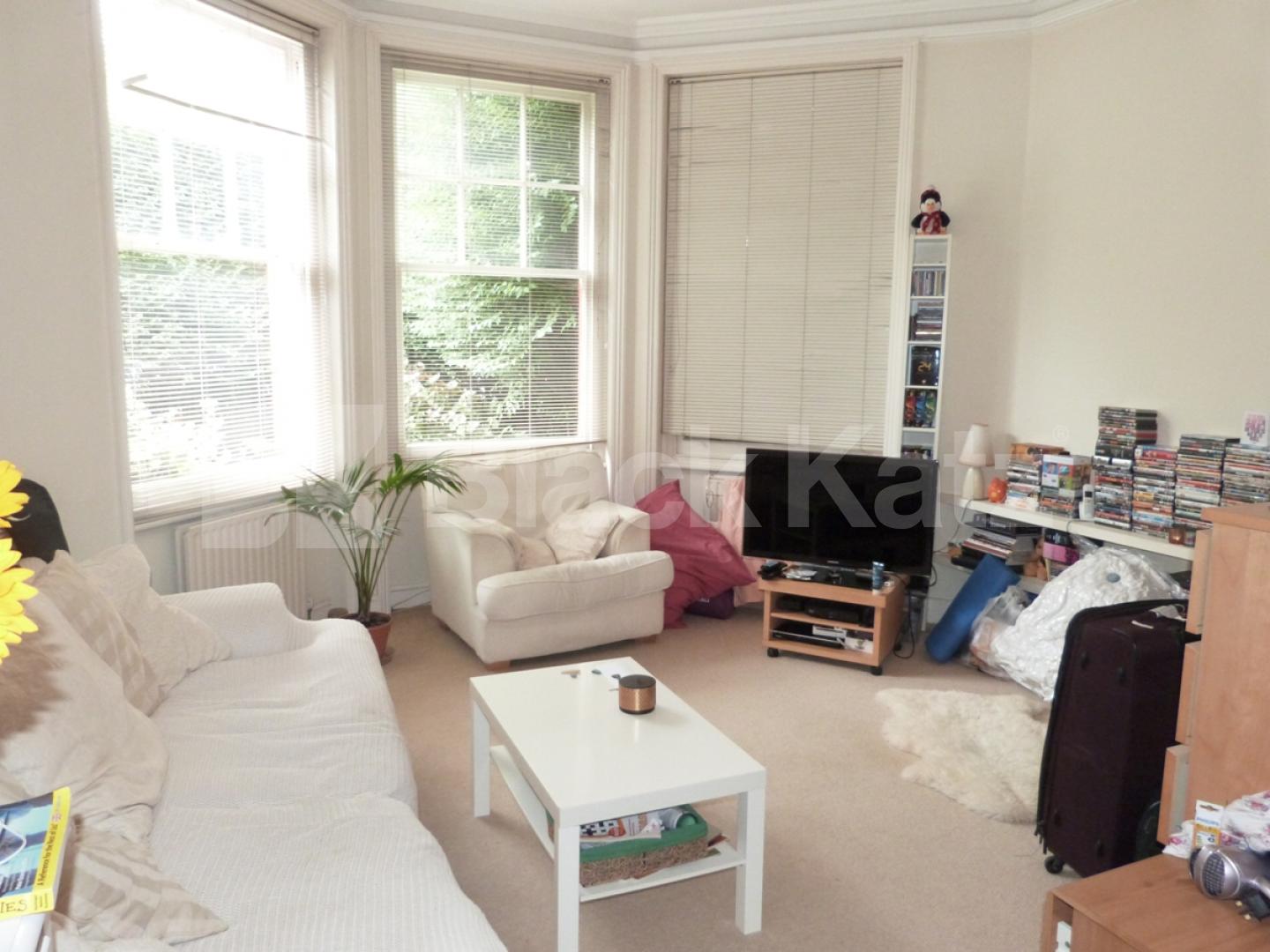 			Amazing Property !, 1 Bedroom, 1 bath, 1 reception Ground Floor Flat			 Alexandra Park Road, Muswell Hill