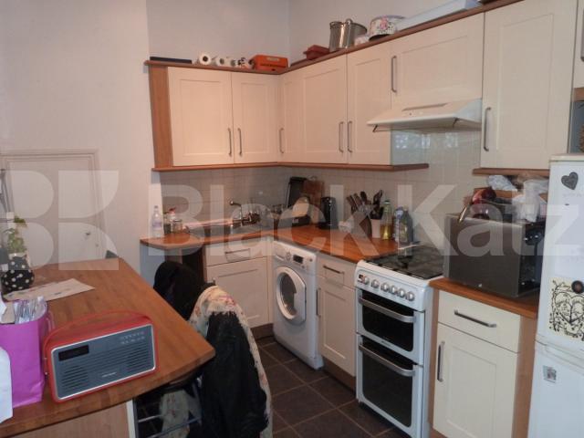 			Amazing Property !, 1 Bedroom, 1 bath, 1 reception Ground Floor Flat			 Alexandra Park Road, Muswell Hill