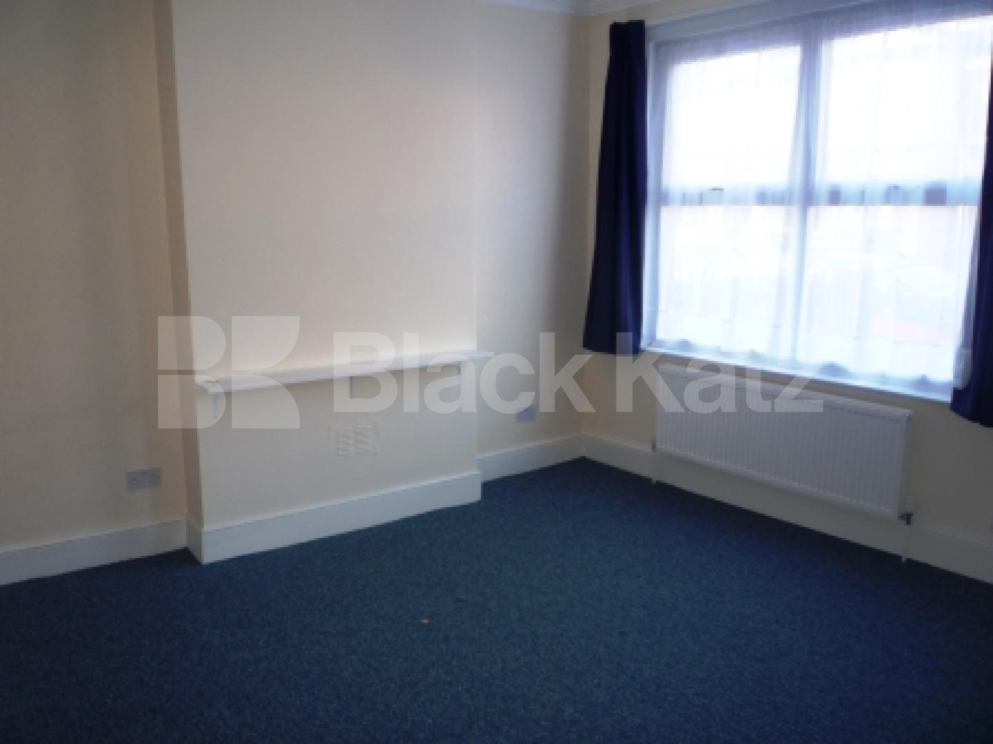 			NO HMO REQUIRED, 5 Bedroom, 1 bath, 1 reception Semi-Detached House			 Inderwick Road, Crouch End