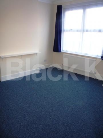 			NO HMO REQUIRED, 5 Bedroom, 1 bath, 1 reception Semi-Detached House			 Inderwick Road, Crouch End