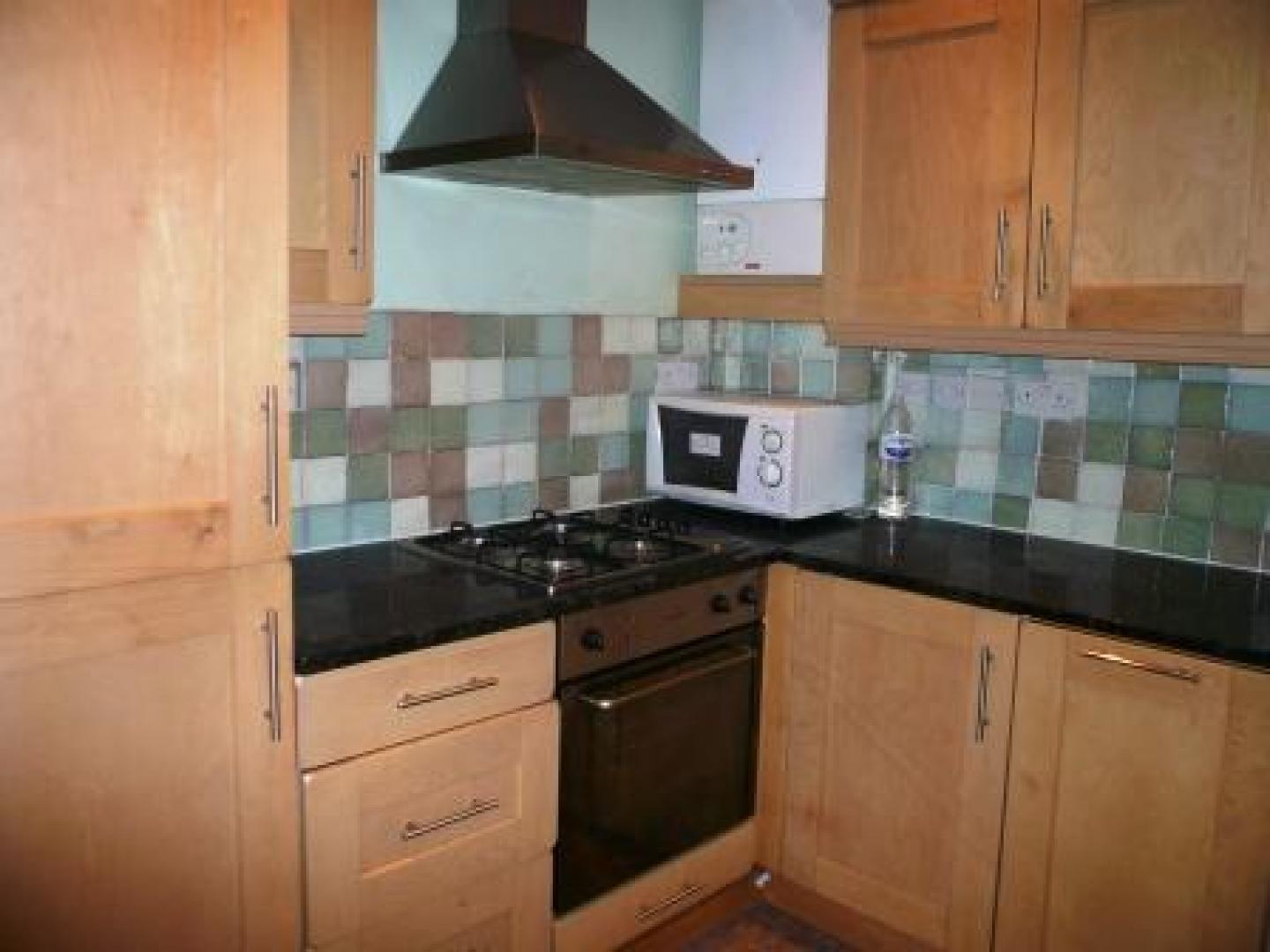 			2 Bedroom, 1 bath, 1 reception Flat			 Herbert Gardens, KENSAL GREEN