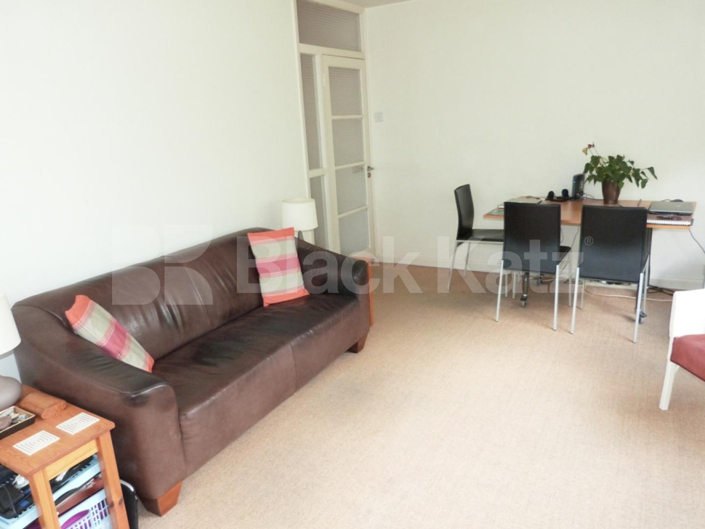 			1 Bedroom, 1 bath, 1 reception Flat			 Northern Heights, Crescent Road, Crouch End