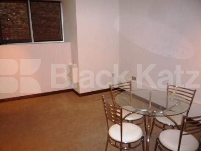 			LET, 1 Bedroom, 1 bath, 1 reception Ground Floor Flat			 Fortis Green Ave, EAST FINCHLEY