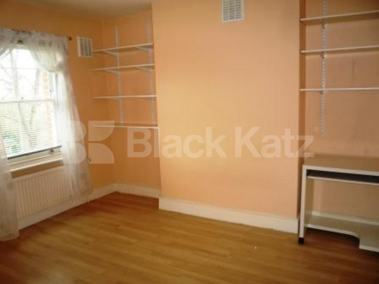			3 Bedroom, 1 bath, 1 reception Terraced House			 Ella Road, CROUCH END