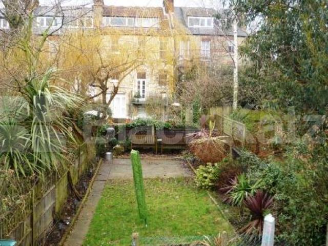 			3 Bedroom, 1 bath, 1 reception Terraced House			 Ella Road, CROUCH END