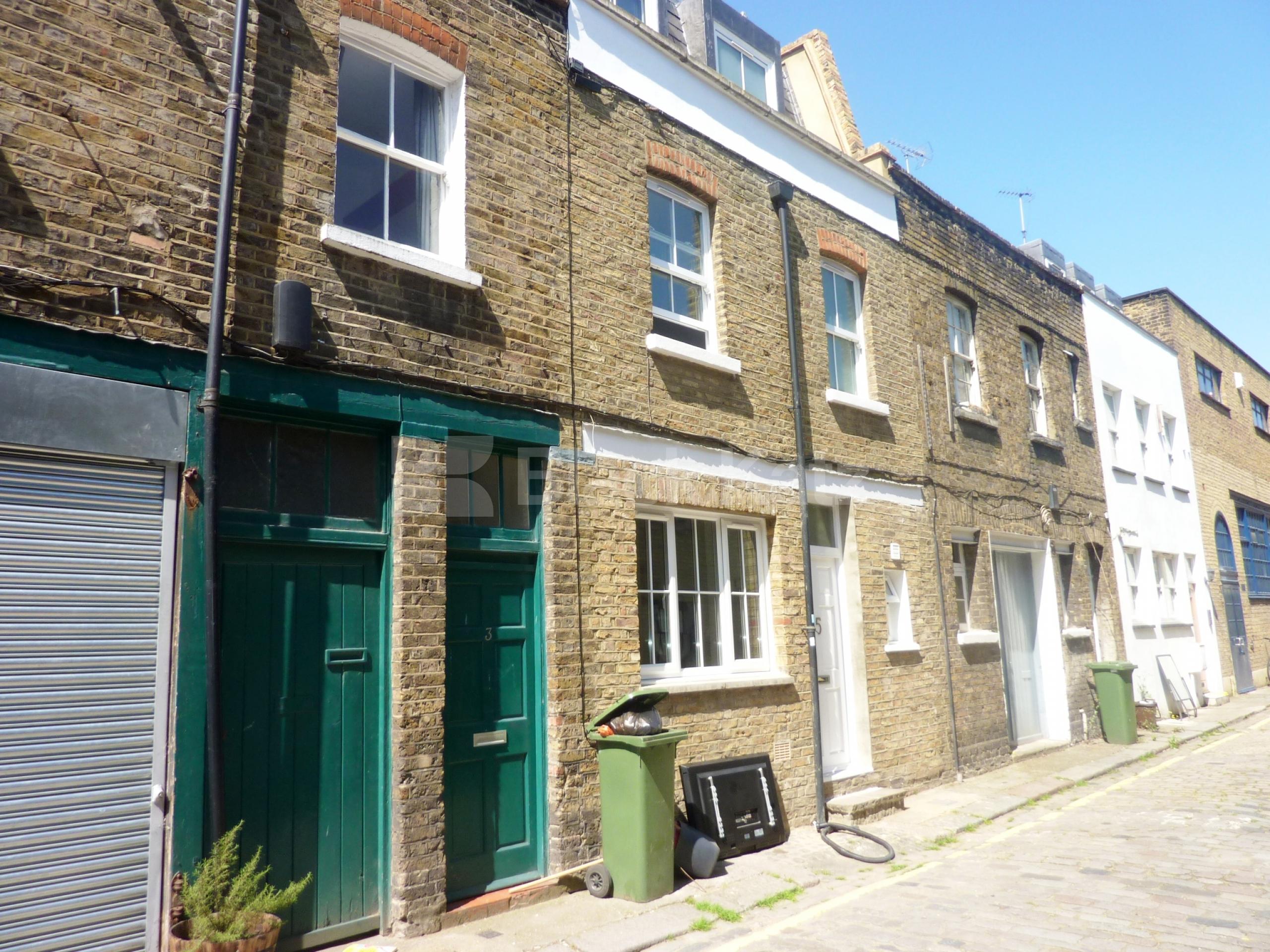 			2 Bedroom, 1 bath, 1 reception Flat			 Kings Terrace, CAMDEN NW1