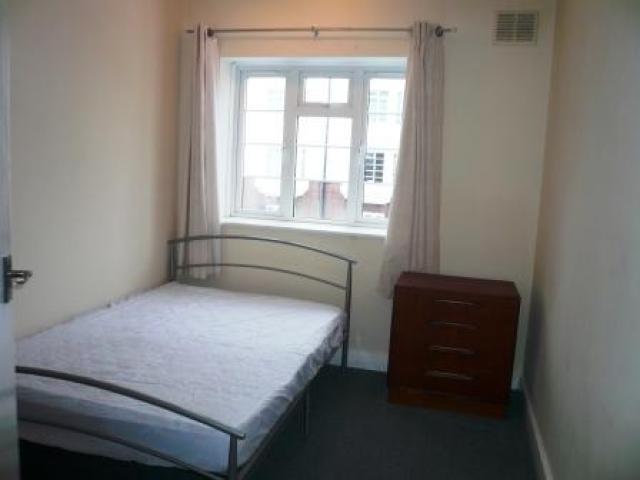 			NEW INSTRUCTION, 3 Bedroom, 1 bath, 1 reception Flat			 Shoot Up Hill, KILBURN