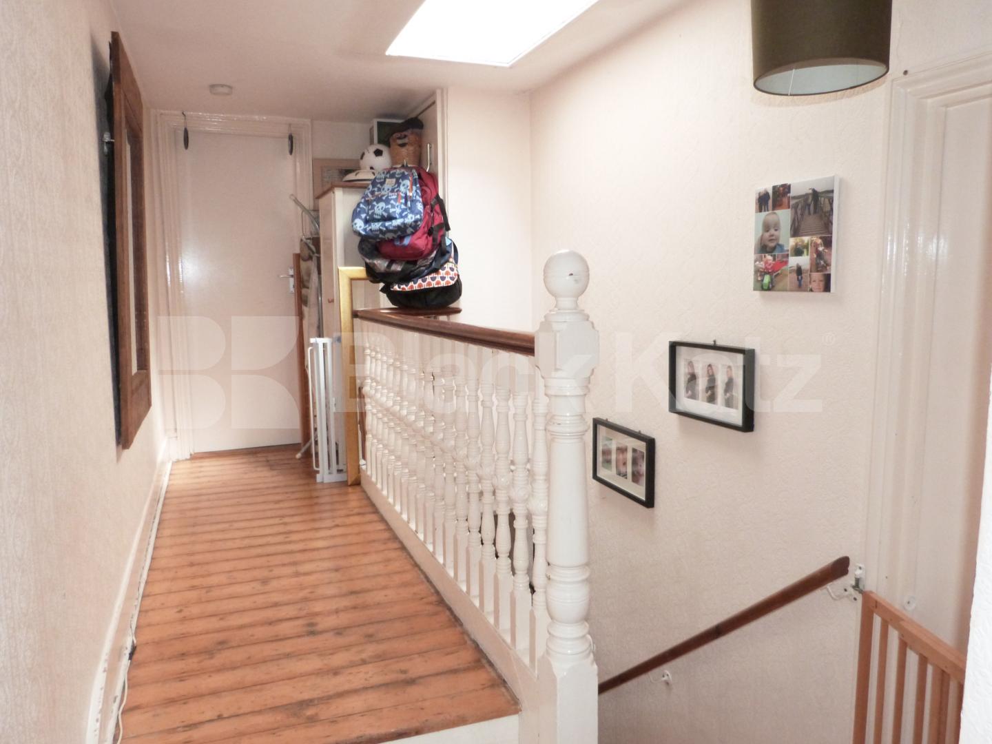 			Fab Property !, 1 Bedroom, 1 bath, 1 reception Flat			 Middle Lane, Crouch End