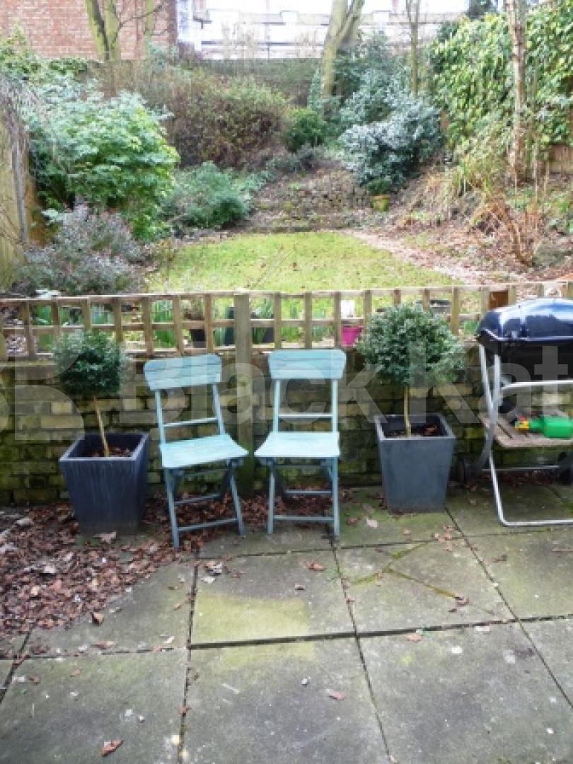 			UNIQUE PROPERTY!, 2 Bedroom, 1 bath, 1 reception Ground Floor Flat			 Haslemere Road, CROUCH END